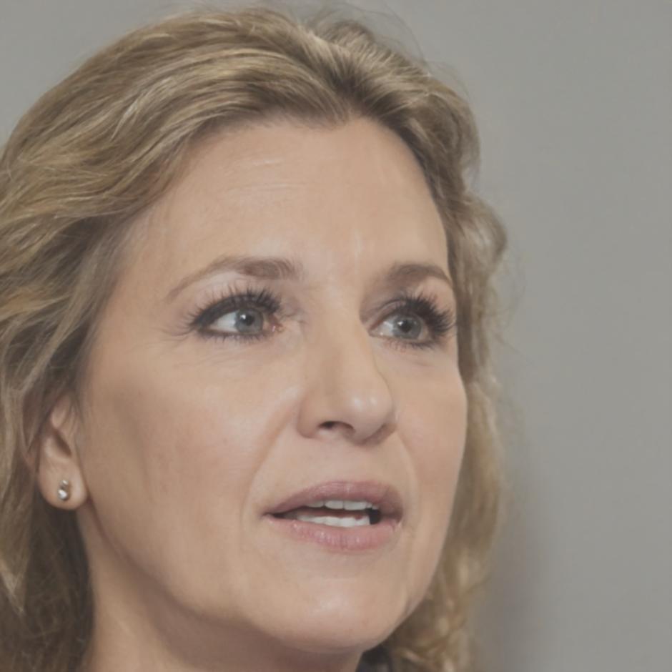 Tamsin Ellery, Fundraising Analyst